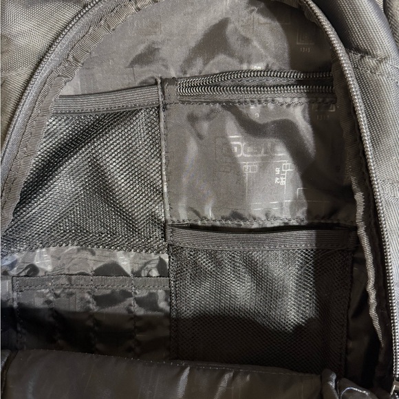 OGIO RENEGADE RSS LAPTOP BACKPACK - Picture 9 of 16